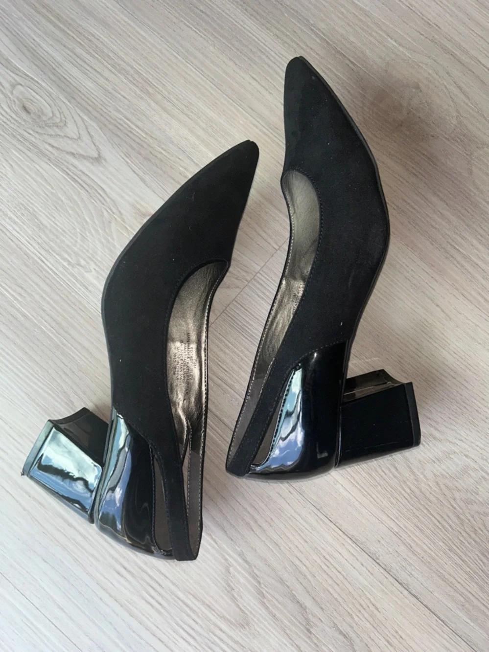 Bandolino Adderley Pumps 7.5M Black Faux Suede Pointed Toe Chunky Heel Vintage